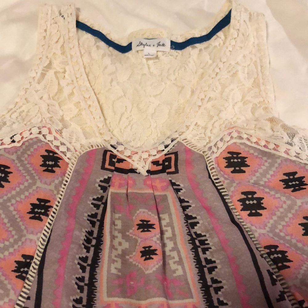 Sz L SKYLAR & JADE Lace Topped Tank Top
